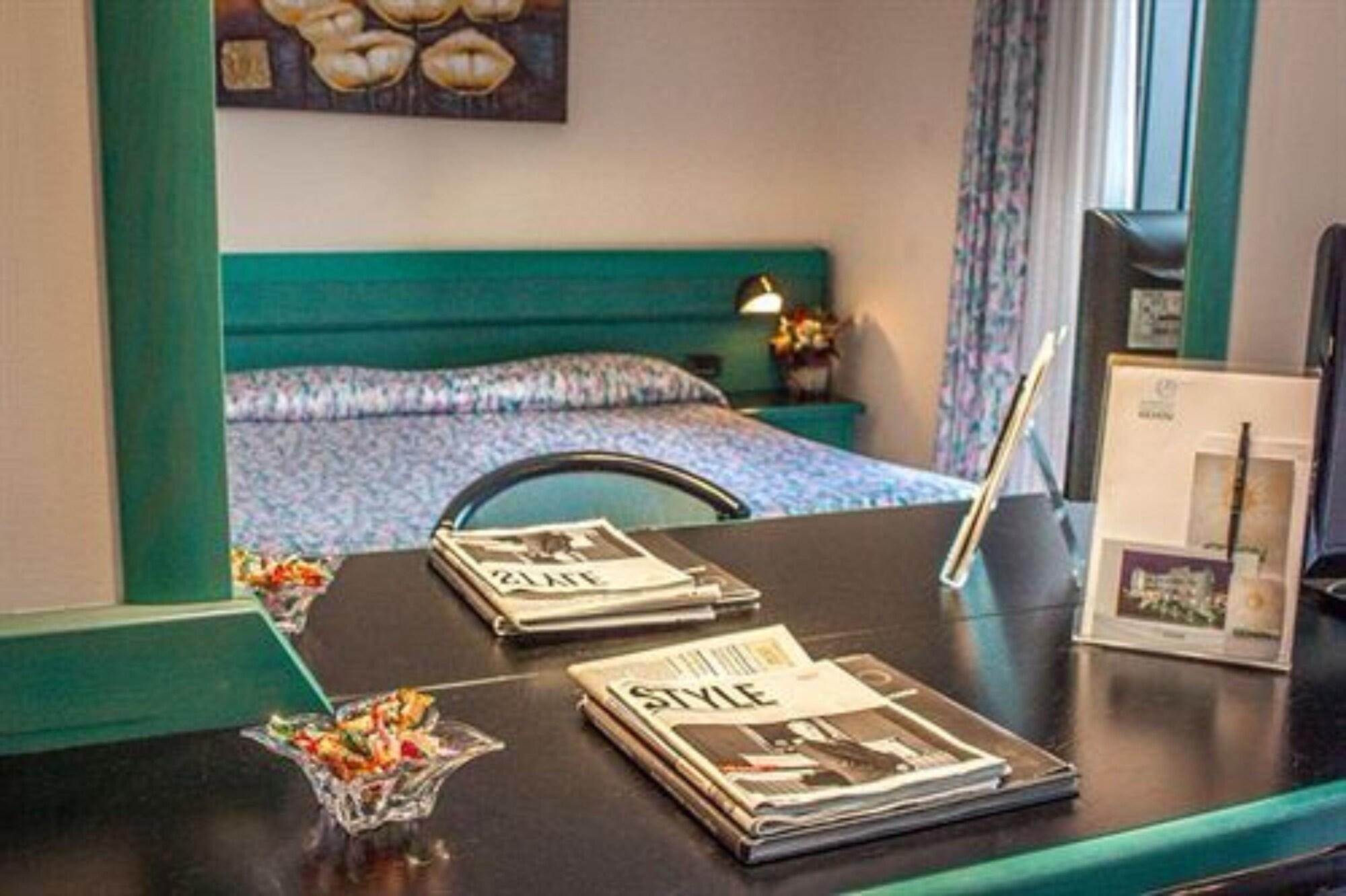 Hotel Eden Валеджо-суль-Мінчо Екстер'єр фото