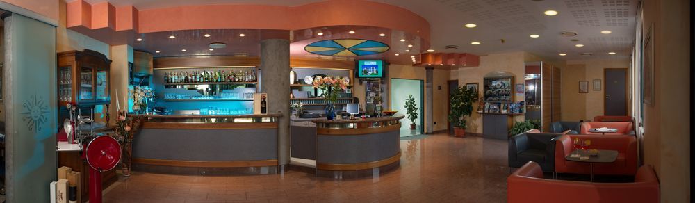 Hotel Eden Валеджо-суль-Мінчо Екстер'єр фото